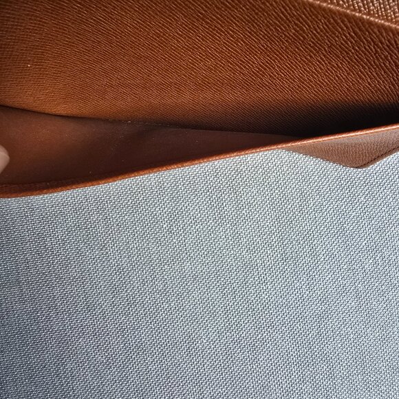 Louis Vuitton Long Card Monogram Wallet - Picture 8 of 10